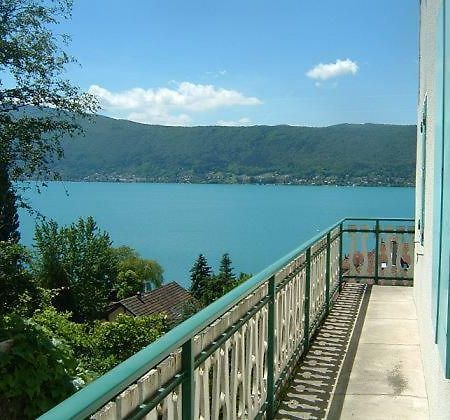 Villa Le Lac Cottage Au Bord Du Lac D'Annecy - Chambre Chez L'Habitant - Les Terrasses Du Lac Veyrier-du-Lac Dış mekan fotoğraf