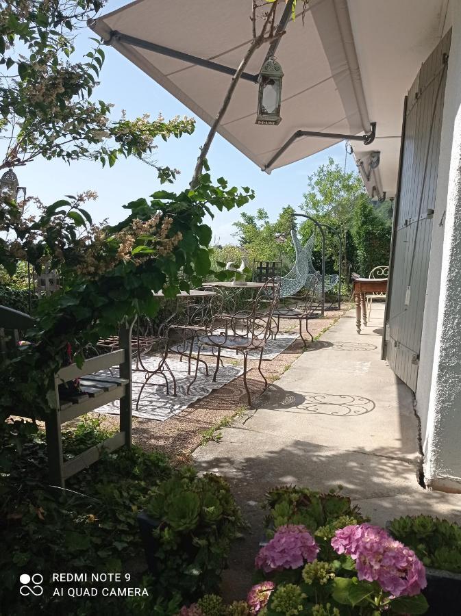 Villa Le Lac Cottage Au Bord Du Lac D'Annecy - Chambre Chez L'Habitant - Les Terrasses Du Lac Veyrier-du-Lac Dış mekan fotoğraf